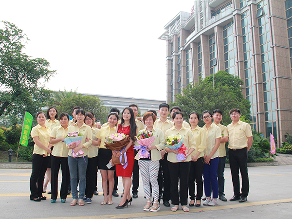 母亲节*关爱mg冰球突破十大平台妈妈