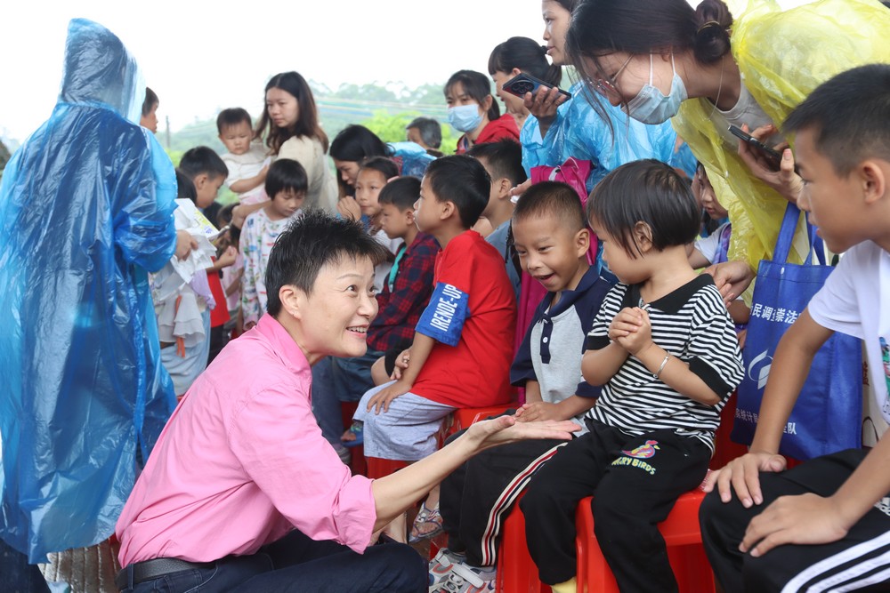 2024年mg冰球突破十大平台铝业未来行第15站暨童”行庆六一  助力“百千万工程”公益活动