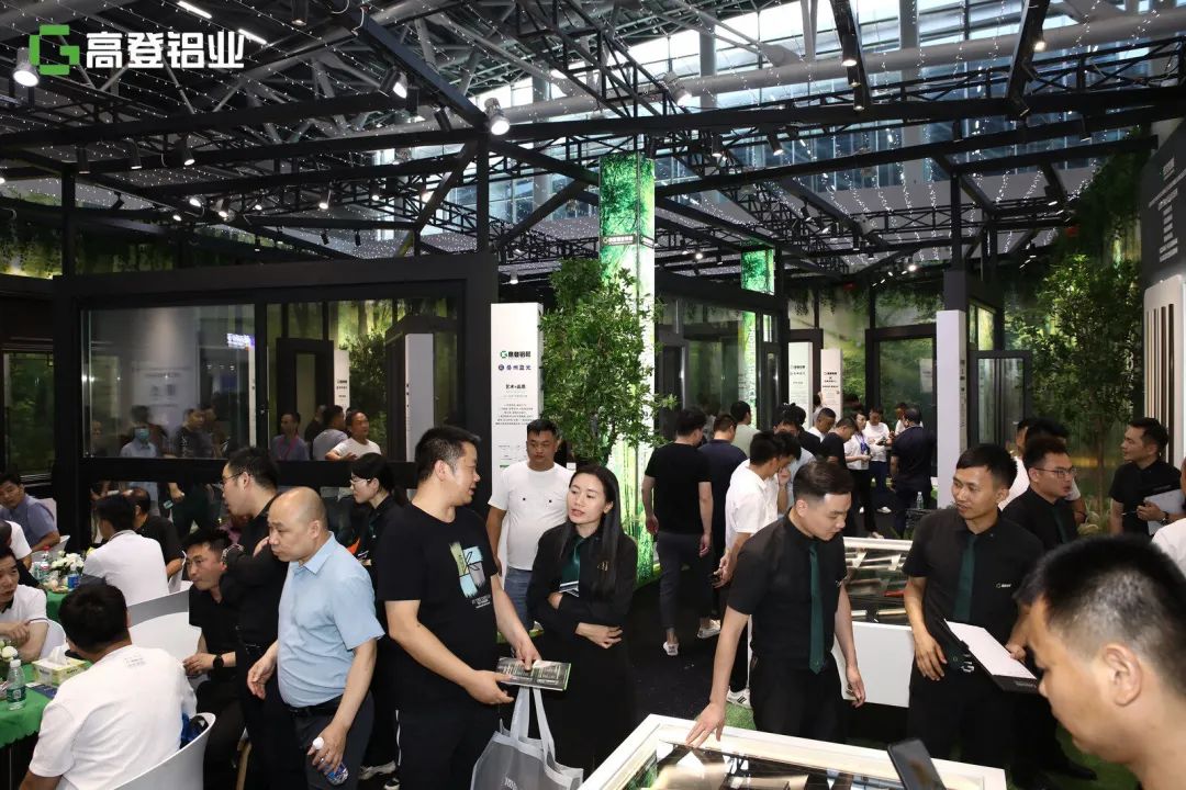 mg冰球突破十大平台在2023年中国建博会（广州）大放异彩！精彩正当时！