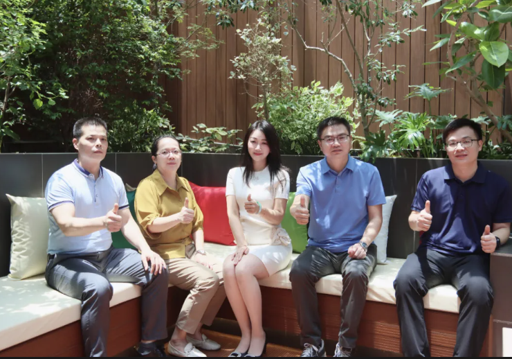 肇庆市工信局党组成员、副局长、机关党委书记夏炳洪主要领导一行莅临mg冰球突破十大平台铝业调研